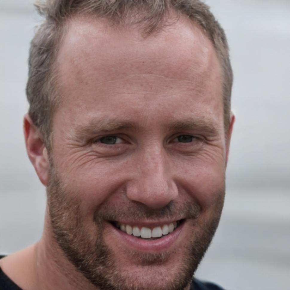Portrait de Marc Dubois, expert en finance comportementale